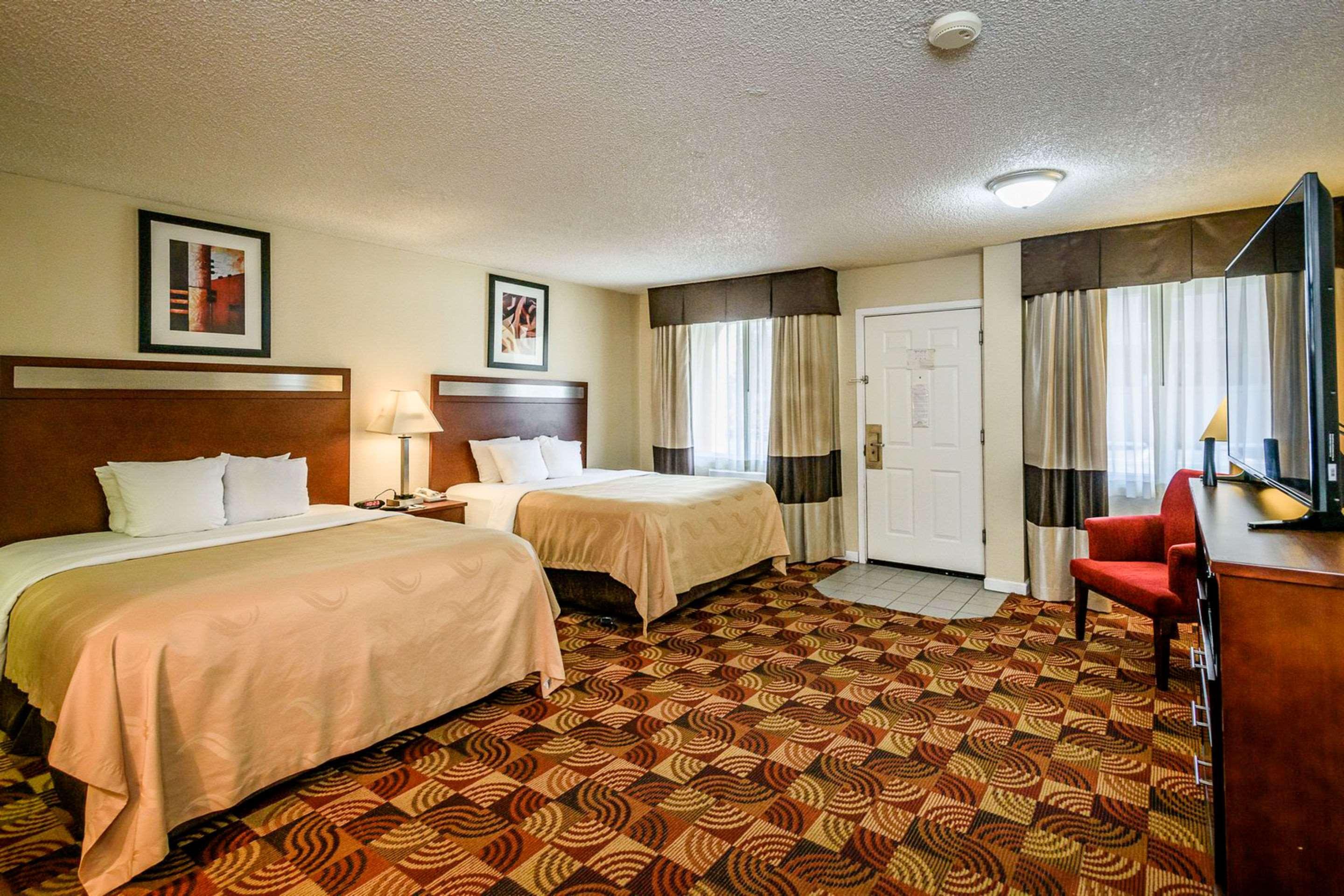 Quality Inn Redding Near I-5 Zewnętrze zdjęcie