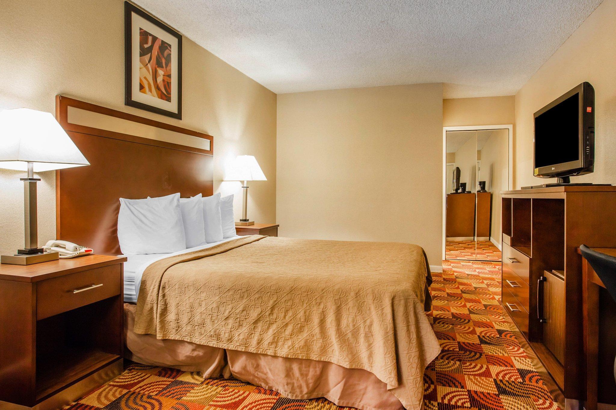 Quality Inn Redding Near I-5 Zewnętrze zdjęcie