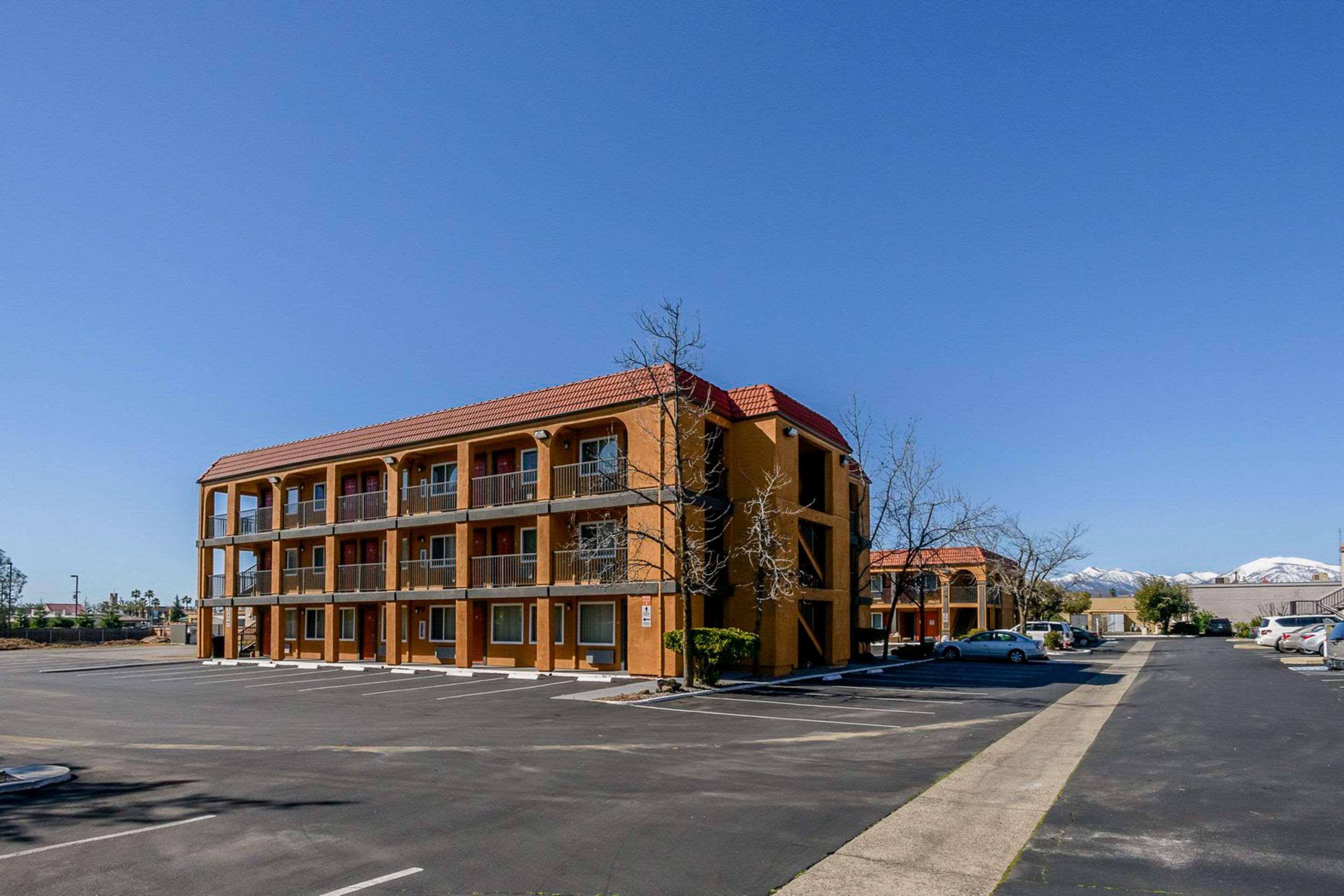 Quality Inn Redding Near I-5 Zewnętrze zdjęcie